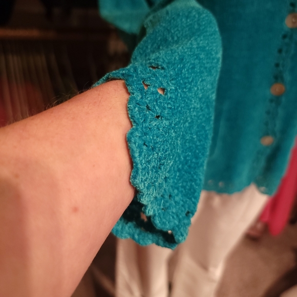MARK, FORE & STRIKE ♡ Gorgeous Teal Soft Chenille Crochet Knit Button Cardigan M - Picture 11 of 15